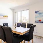 Apartamento Newly Built With Pool, Walk To The Antibes